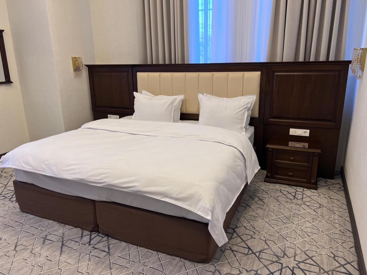 Grand Plaza Hotel Samarkand Luaran gambar
